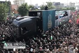 نصب بیش از یک‌هزار شیر برداشت آب در مسیر تشییع امام شهید در قم