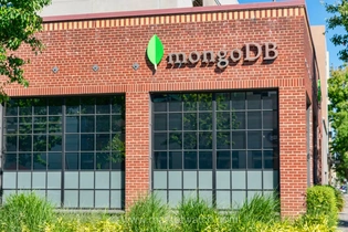 افت سهام MongoDB با وجود سودآوری قوی به دلیل اخبار ناامیدکننده برای سرمایه‌گذاران