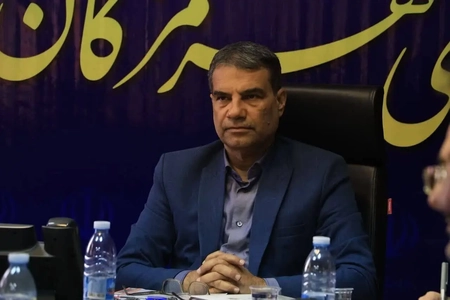 حمله دشمن آمریکایی به قایق‌های صیادی در قشم