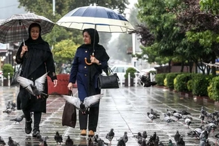 تداوم رگبار و رعد و برق در کشور؛ اهواز در انتظار دمای ۵۱ درجه سانتی‌گراد