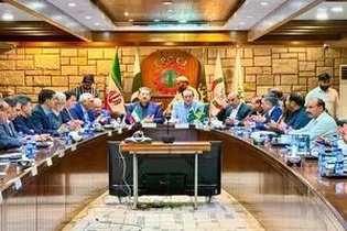 خیز ایران و پاکستان برای جهش تجاری؛ وزیر صمت از رفع موانع و نقش‌آفرینی بخش خصوصی خبر داد