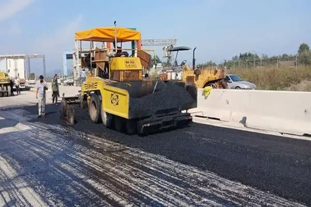 آغاز آسفالت بزرگراه ترانزیتی آستارا به مرز آذربایجان