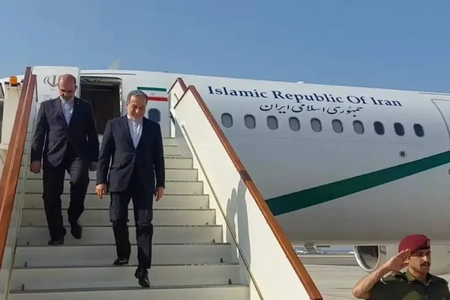 ورود عراقچی به بغداد برای شرکت در اجلاس سازمان همکاری اسلامی