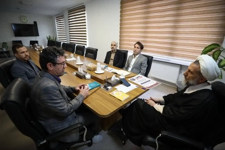 دیدار دبیر کمیسیون با نماینده ولی‌فقیه در قزوین