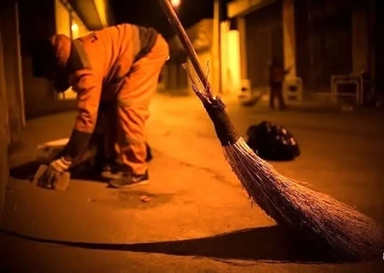 اعتراض کارگران شهرداری شوش به تاخیر در پرداخت حقوق و بیمه