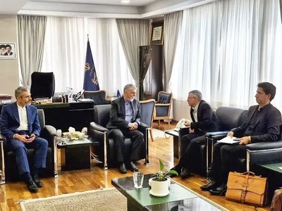 دیدار مدیرعامل خانه مطبوعات اردبیل با وزیر ارشاد و طرح مطالبات خبرنگاران