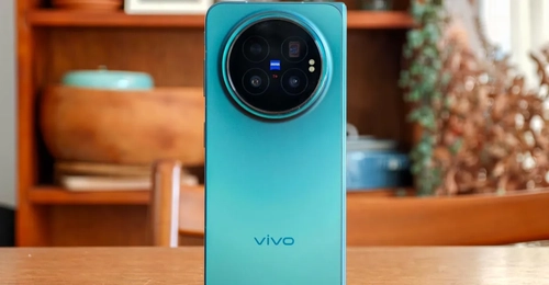 عرض جهانی Vivo X Fold 6 با طراحی قدیمی‌تر