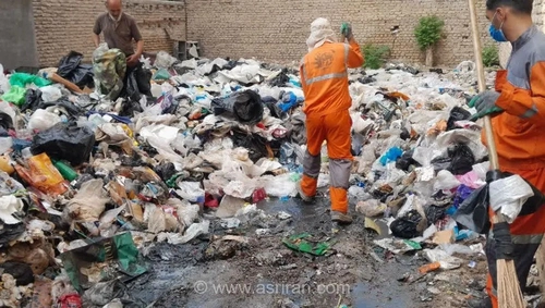 کشف ۶۰ تن زباله در یک خانه مسکونی در بجنورد؛ مالک به دادسرا رفت