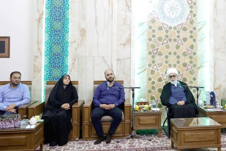 دیدار تولیت آستان قدس رضوی با خانواده شهدای جنگ رمضان