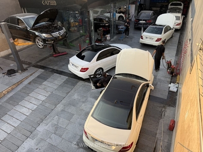 چگونه با شناسایی علائم هشداردهنده، از خرابی‌های پرهزینه موتور و گیربکس خودروهای بنز جلوگیری کنیم؟