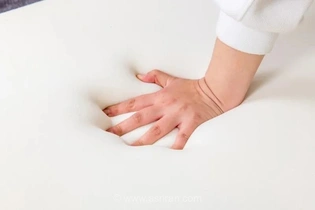 از فضا تا خانه: چگونه فوم حافظه دار ناسا راحتی زندگی روزمره ما را متحول کرد؟