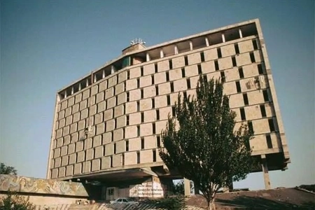 هتل کاراباخ باکو؛ از شکوه معماری تا فراموشی
