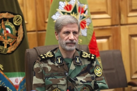 هشدار فرمانده ارتش: هر تعرضی به ایران با پاسخ قاطع مواجه می‌شود