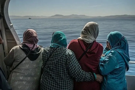 شبکه قاچاق انسان در فرانسه: کارگران فصلی مراکشی از شرایط بردگی مدرن می‌گویند