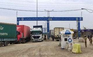 اعتراض به سختگیری در سوخت کامیون‌ها و قفل گازوئیلی در دوغارون