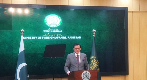 پاکستان: اسلام‌آباد در تماس با ایران و آمریکا انتظار خویشتنداری دارد