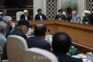 عارف: مردم ایران با حضور در صحنه، توطئه‌های دشمن را خنثی کردند