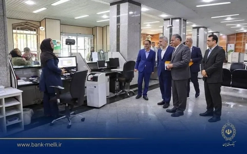 بازدید مدیران بانک ملی از شعب پایتخت و تاکید بر ارتقای خدمات