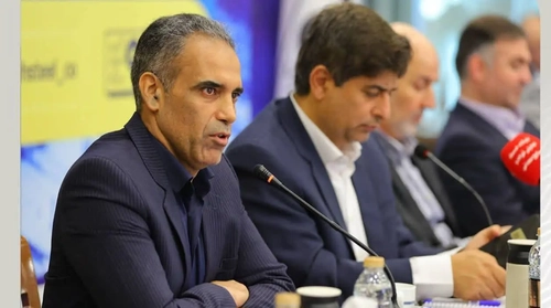 نقش تعیین‌کننده سرمایه انسانی در بازسازی فولاد مبارکه