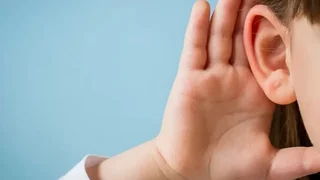 شایع‌ترین علت کم شنوایی اکتسابی کودکان: استفاده از گوش‌پاک‌کن