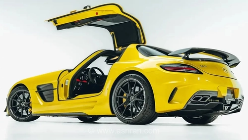مرسدس بنز SLS AMG Black Series با رنگ زرد سولاربیم