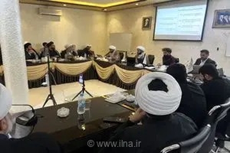 بررسی دیدگاه‌های مستشرقان درباره علامه مجلسی و تشیع صفوی در اصفهان