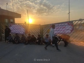 تجمع دوباره جوانان خوزستانی مقابل نیشکر دعبل خزایی برای پیگیری اشتغال