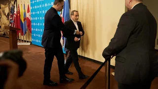 ادعای مقام آمریکایی: ترامپ دست بالا را در مذاکرات با ایران دارد