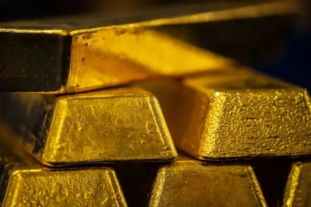 افزایش قیمت طلا در بازارهای جهانی با تضعیف دلار