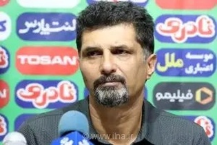 حسینی: نساجی در دقایق پایانی مقابل استقلال تکرار اشتباه بازی اول را تجربه کرد
