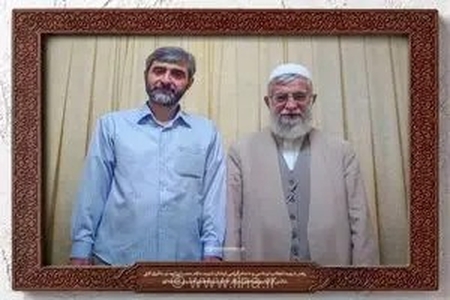 انتشار تصویری دیده نشده از شهید مصباح‌الهدی باقری در کنار رهبر شهید انقلاب اسلامی از آرشیو شخصی