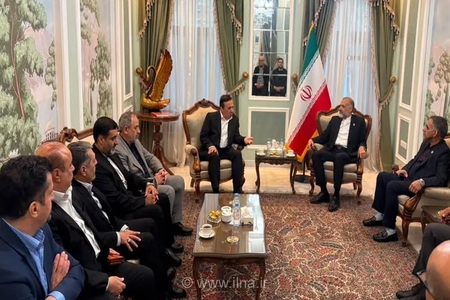 توسعه همکاری‌های اقتصادی قزوین با روسیه در اولویت؛ دیدار استاندار با سفیر