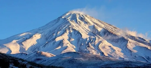 چهره زمستانی البرز در آغاز پاییز؛ بارش نخستین برف