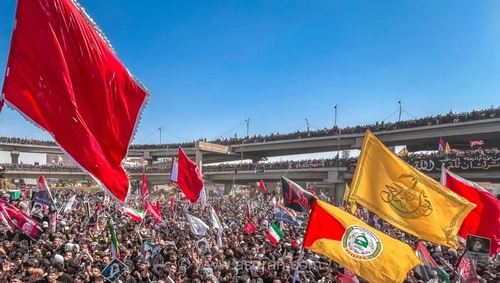 مراسم تشییع پیکر مطهر رهبر شهید انقلاب اسلامی در نجف (عکس)