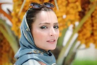 خواستگاری دانیال مقدم از السا فیروزآذر در یک تالار عروسی
