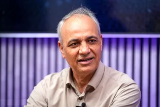 زیدآبادی: طارق عزیز نمونه برخورد فعالانه در جنگ بود