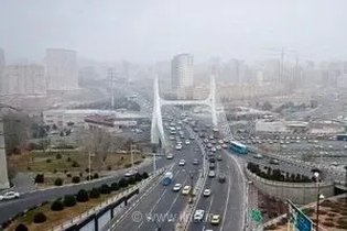 توفان و گردوخاک در راه اصفهان؛ هواشناسی هشدار سطح نارنجی صادر کرد