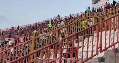 ویدیو| تشویق پرسپولیسی‌ها برای علی دایی در حاشیه بازی شمس آذر و پرسپولیس