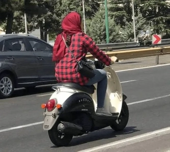 آمادگی فدراسیون موتورسواری برای آموزش بانوان متقاضی گواهینامه