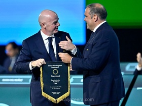 کنفدراسیون فوتبال آمریکای شمالی و مرکزی (CONCACAF) از اینفانتینو می‌خواهد در تورنمنت جوانان شرکت نکند، در بحبوی بحران حکمرانی فیفا