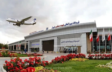 فرود اضطراری و انحراف جزئی هواپیمای تهران به شیراز؛ مسافران در سلامت کامل هستند
