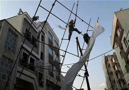 بیمه کارگران ساختمانی؛ پنج سال انتظار و بی‌عدالتی در اولویت‌بندی