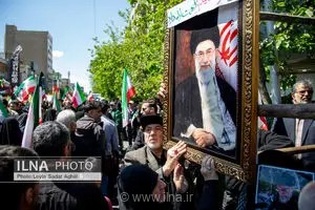 استقرار ۵ تیم تخصصی هلال‌احمر خوزستان در تهران و قم همزمان با مراسم تشییع رهبر شهید