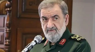 تهدید محسن رضایی به توقف پروازهای کشورهای همسایه در صورت همکاری با آمریکا