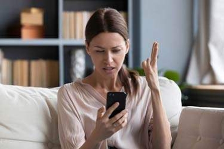 سوختگی صفحه نمایش OLED: عوامل آسیب دائمی نمایشگر گوشی