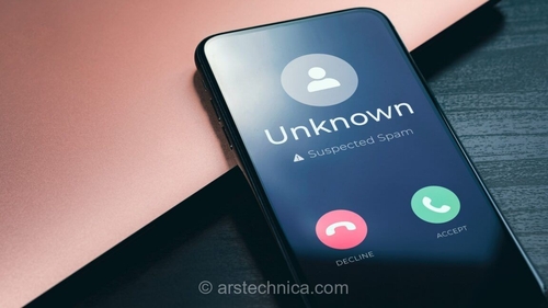 کمیسیون ارتباطات فدرال آمریکا (FCC) برای ارزیابی عملکرد شرکت‌های تلفن در مسدودسازی تماس‌های ناخواسته، کارت امتیازی ارائه می‌کند