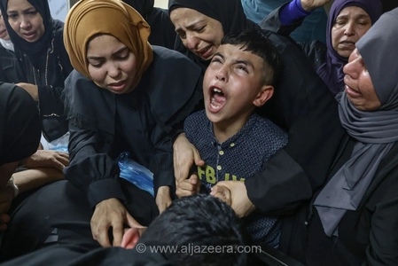 تشییع پیکر نوجوان فلسطینی کشته شده در حمله اسرائیل در کرانه باختری اشغالی