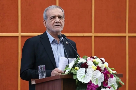 رئیس‌جمهور: هر دانش‌آموز به فکر حل یک مشکل باشد