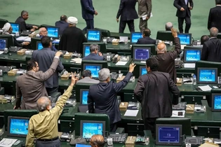 فرهنگ نباید پادگان شود؛ نگاه سرهنگی به هنر، خلاقیت را می‌کُشد
