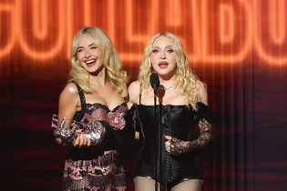 پخش VMAs از CBS و MTV با 8.4 میلیون بیننده، پربیننده‌ترین از سال 2015